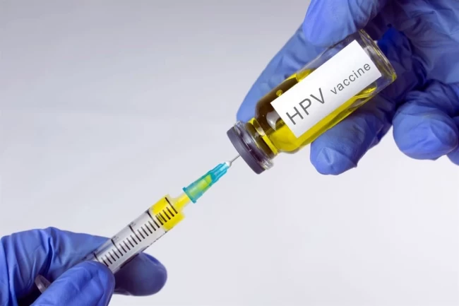 Büyükşehir'den gençlere HPV aşısı desteği