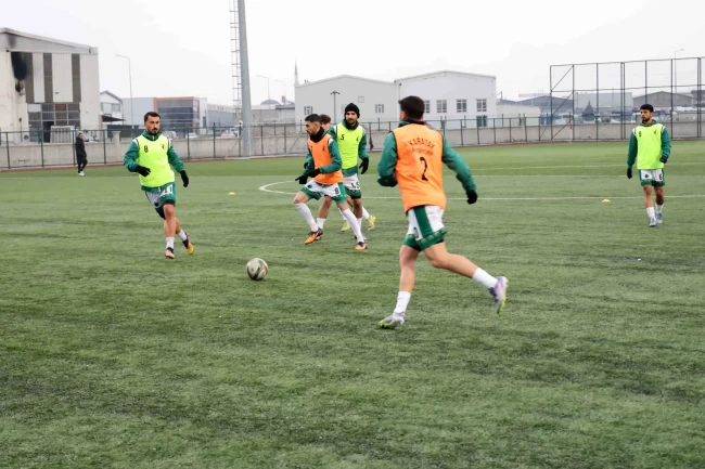 Konya Karatay sezona fırtına gibi başladı