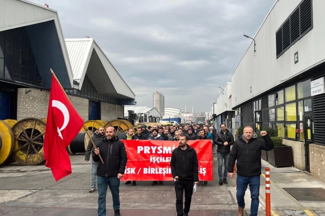 MESS'in dayatmasına karşı Mudanya'da metal işçilerinin eylemleri sürüyor