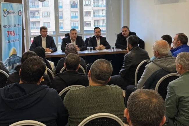 Hizmet-İş sendikası Mardin'de üyeleriyle buluştu