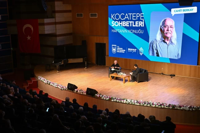 Ankara'da Kocatepe Sohbetleri'nin konuğu Cahit Berkay oldu