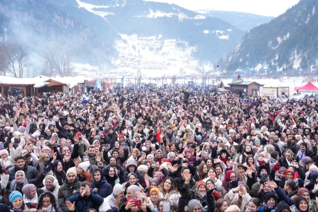 Uzungöl Kış Festivali'nde üçüncü gün coşkusu