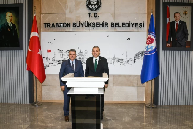 Trabzon Valisi Şahin'den Büyükşehir'e ziyaret