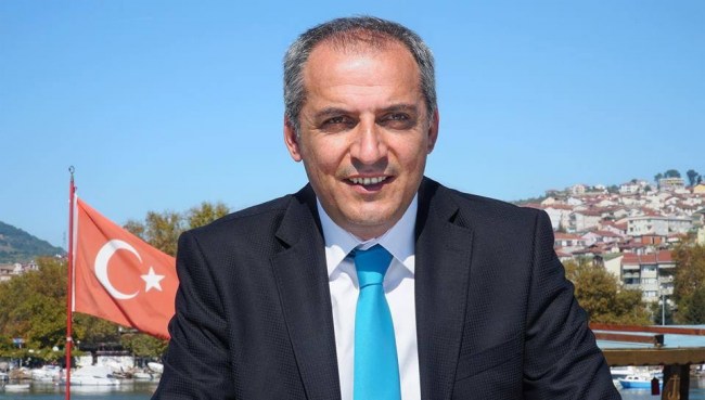 Çivici: "Partimin emrindeyim!.."