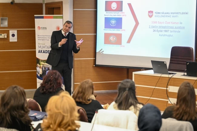 İzmir Bornova'da yerelden güçlü yönetişim