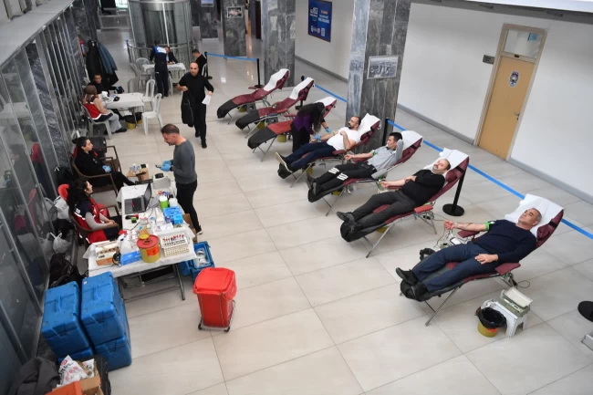 Kayseri Büyükşehir ve ERÜ'den kan bağışı kampanyası