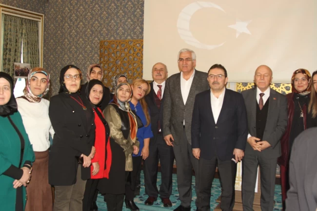 Erzurum'da AK Partili kadınlardan 'Köklerden Geleceğe' çalıştayı