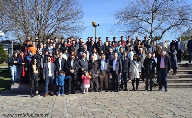 Şahin gençlerle kahvaltıda buluştu