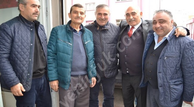 Şahin esnaftan büyük ilgi gördü