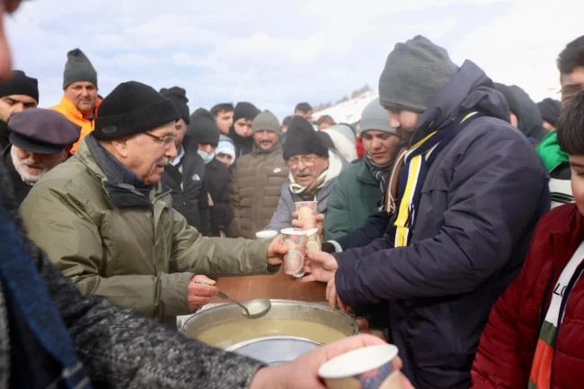 Ordu'da 1700 rakımda kar festivali coşkusu