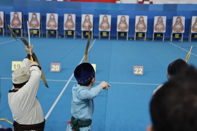 Geleneksel Türk Okçuluğu Türkiye Şampiyonası Kütahya'da başladı