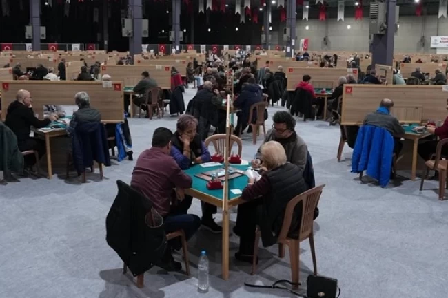 Denizli Büyükşehir Briç Şampiyonası'na kapılarını açtı