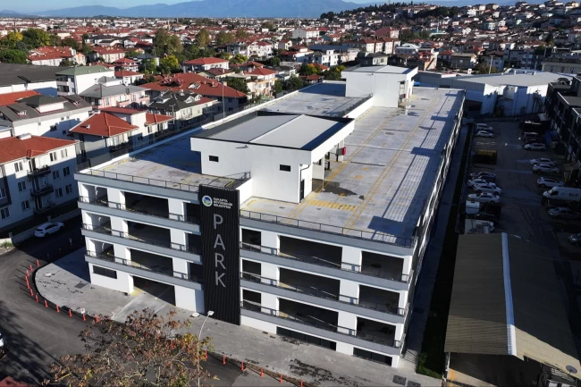 Sakarya Hastaneler Kampüsü'ndeki kronik soruna 'katlı otopark' çözümü