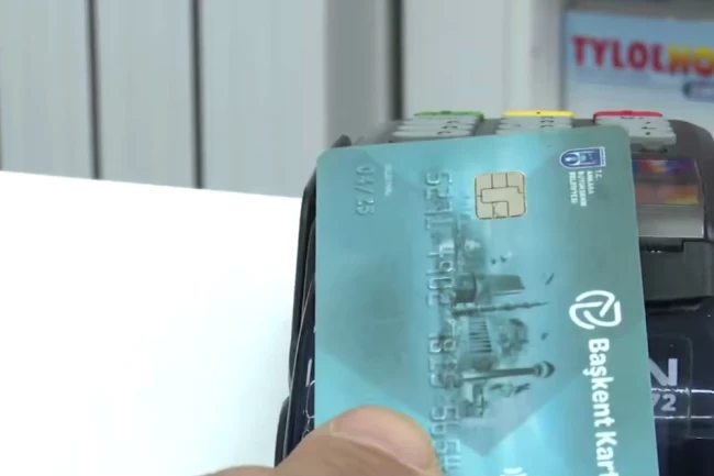 Ankara Büyükşehir'den emekli ve asgari ücretlilere ilaç desteği