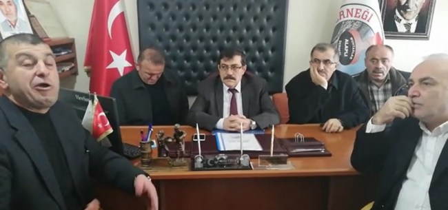 Uzun’dan güreşçi’ye uyarı, Yavuz’dan muhtara hakaret!..