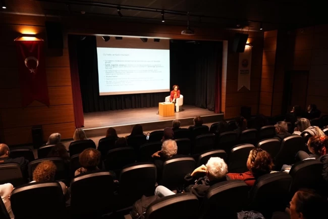 Kadın tarihi Maltepe'de dile geldi