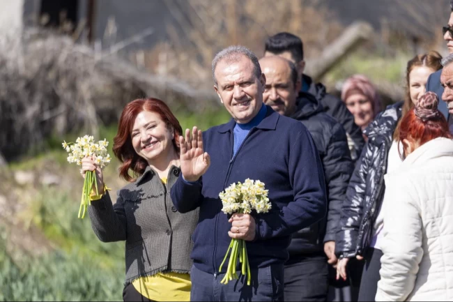 Mersin'de Nergis Şenliği renkli görüntülere sahne oldu