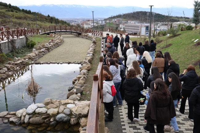 Düzce Üniversitesi'nin Bilim Kafe'de siyah çeltik ele alındı