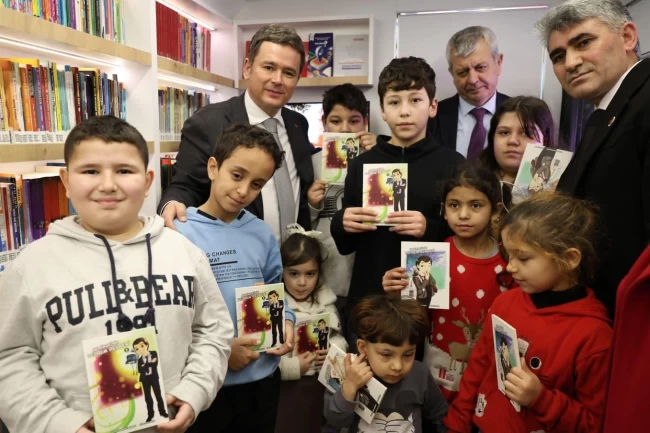 Bursa Osmangazi'de Yeni Gezici Kütüphane hizmete başladı