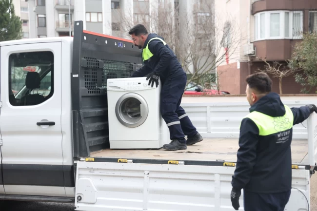 Nilüfer'de elektronik atıklar kontrollü şekilde toplanıyor