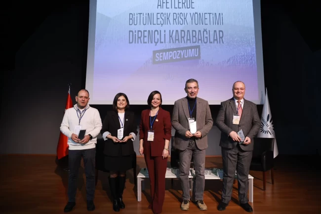 Karabağlar 'da dirençli kent hamlesi