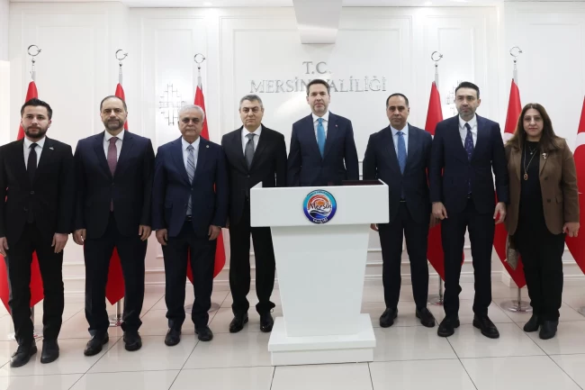 Enerjide yeni sayfa... Bakan Bayraktar Mersin'de