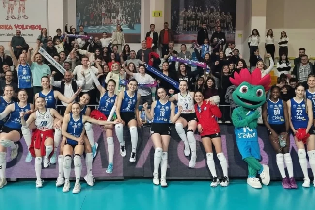 Bursa Nilüfer'in sultanları zorlu maçı kazandı