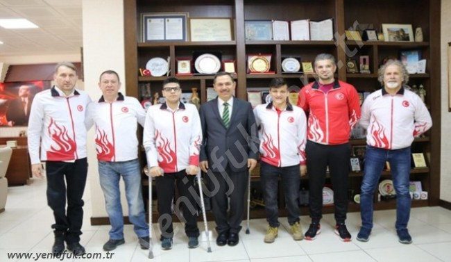 Millilerden Uysal’a ziyaret