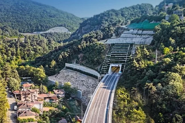 Bursa'nın ulaşımına Doğancı Tüneli nefes oldu