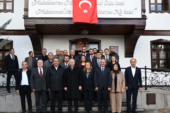 Mansur Yavaş Kalecik'te Hamsi Şöleni'ne katıldı