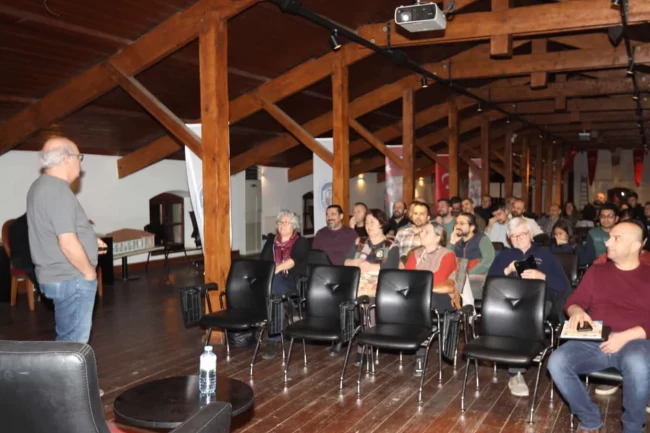 Selçuk Efes Kent Belleği'nde babalar için "başarı" söyleşisi