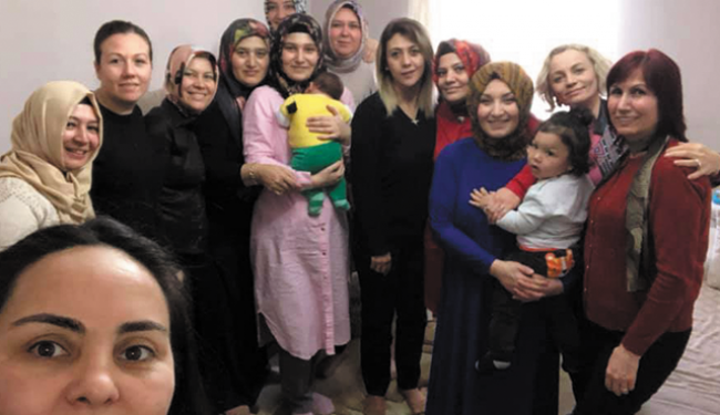 Bay Bayan Demirtaş’ın gecesi gündüzü GÜLÜÇ oldu…