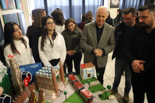 Bursa Şehit Ömer Halisdemir MTAL'den anlamlı sergi