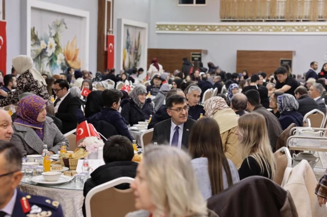 Kütahya'da şehit ve gazilere saygı iftarı