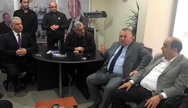 MHP Milletvekilleri, AK Parti adayı Demirtaş'ı ziyaret etti