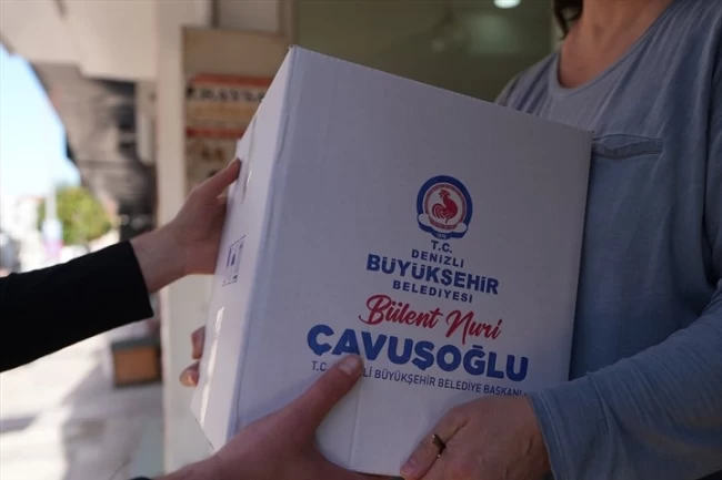 Denizli Büyükşehir ile ramazan bereketi kapı kapı yayılıyor