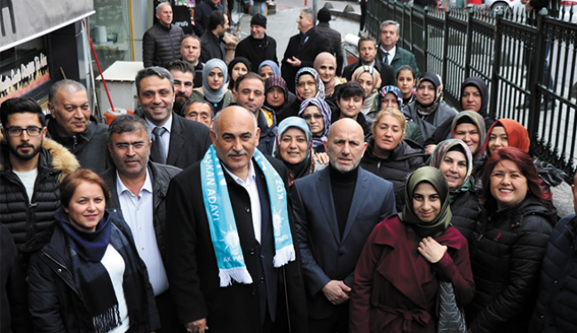 AK Parti tam kadro meydanlarda…