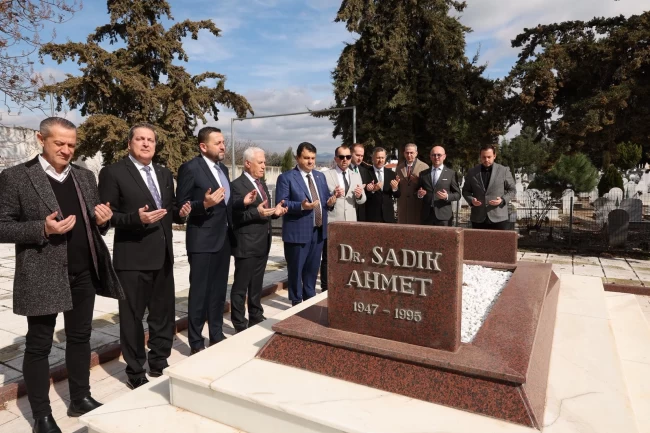 Bursa Büyükşehir Başkanı Bozbey'den Batı Trakya çıkarması