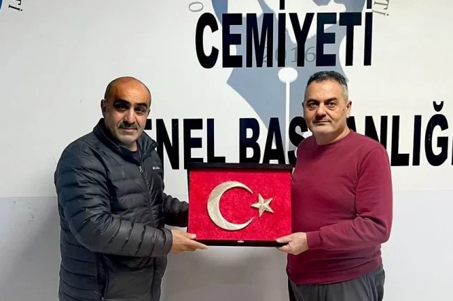 Yasin Çınar'dan Ortadoğu Gazeteciler Cemiyeti'ne anlamlı ziyaret