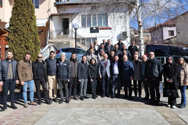 Başkan Büyükakın Bulgaristan'daki soydaşlarla buluştu