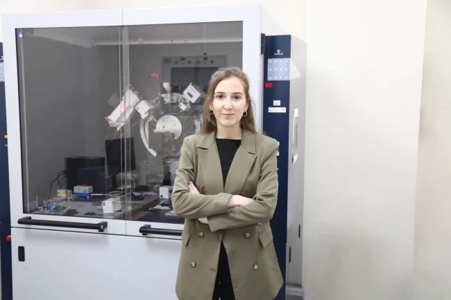 BTÜ'den diş iyileşme sürecini güçlendirecek yerli malzeme