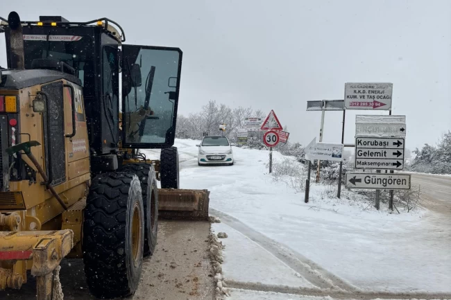 Bursa Nilüfer'de kar mesaisi