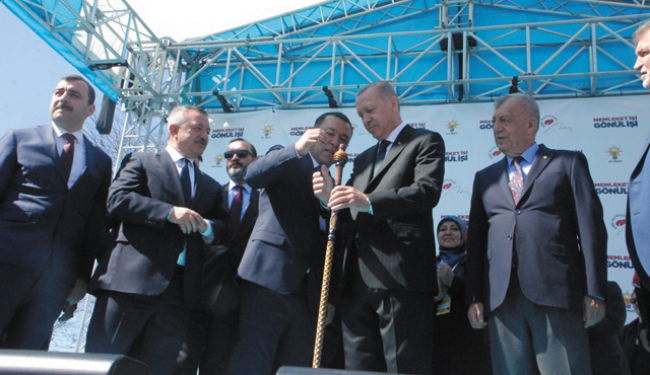 Erdem, Cumhurbaşkanı ile görüştü..