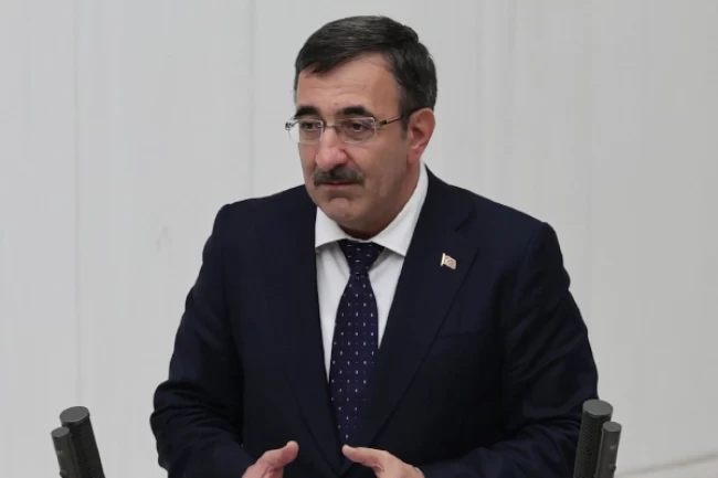 Cevdet Yılmaz: İşsizlik tek haneli seviyesini koruyor