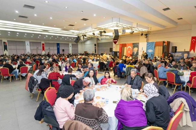 İzmir Büyükşehir bereket sofrasını Ödemiş'e kurdu