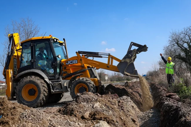 Sakarya'da altyapı çalışmaları sürüyor