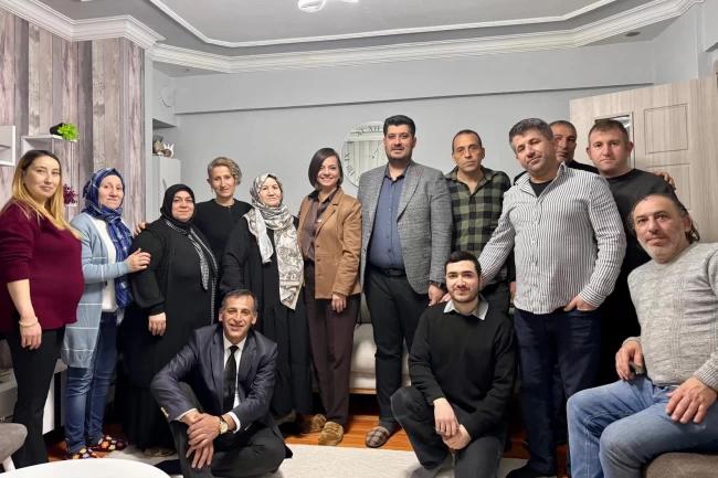 Karabağlar 'da 58 mahallede Ramazan geleneği yaşatılıyor