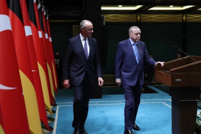 Cumhurbaşkanı Erdoğan, Merz ile İran'daki gelişmeleri görüştü