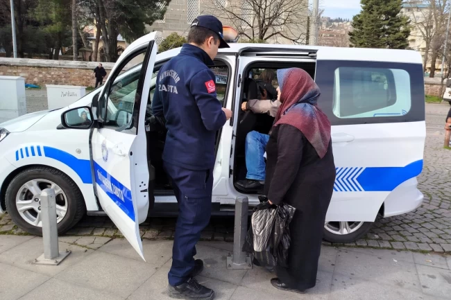 Kocaeli Zabıtası'ndan örnek duyarlılık