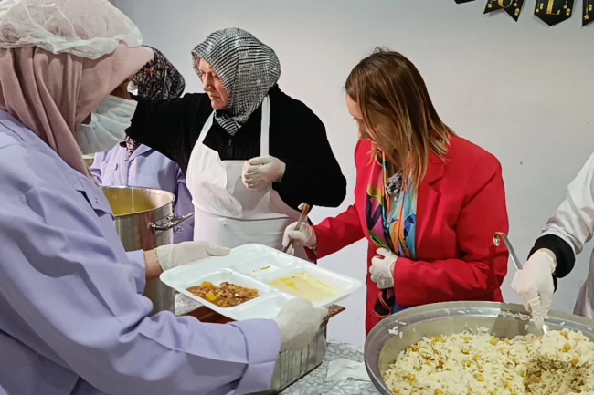 Bilecik Pazaryeri'nde 400 öğrenci aynı sofrada buluştu